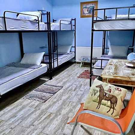Tbil Home Hostel Tbilisi Buitenkant foto