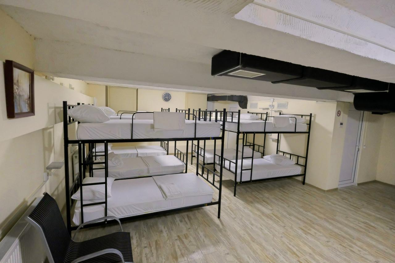Tbil Home Hostel Tbilisi Buitenkant foto